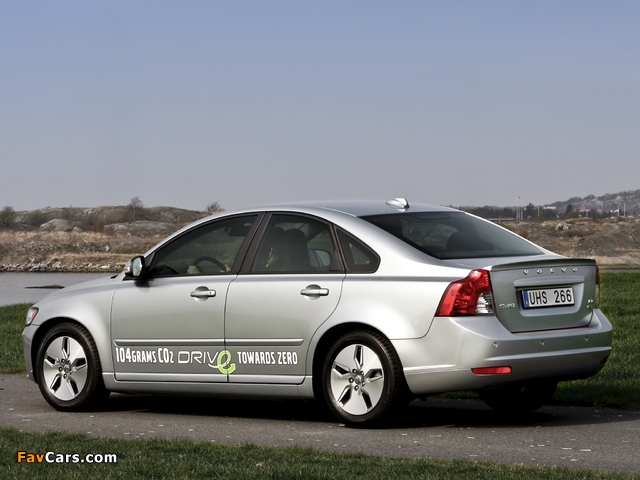 Pictures of Volvo S40 DRIVe 2009 (640 x 480)