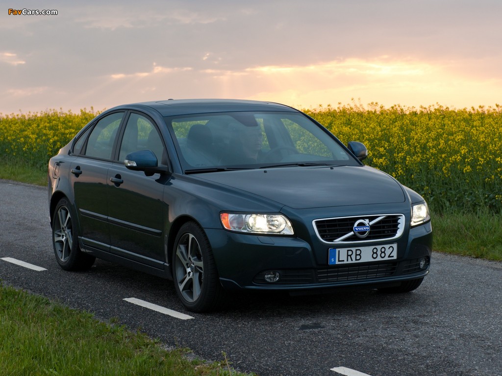Pictures of Volvo S40 Classic 2011 (1024 x 768)