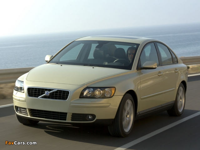 Volvo S40 2004–07 photos (640 x 480)