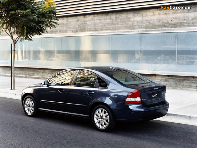 Volvo S40 2004–07 wallpapers (640 x 480)