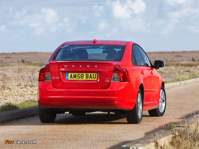 Volvo S40 DRIVe UK-spec 2009 images (640 x 480)