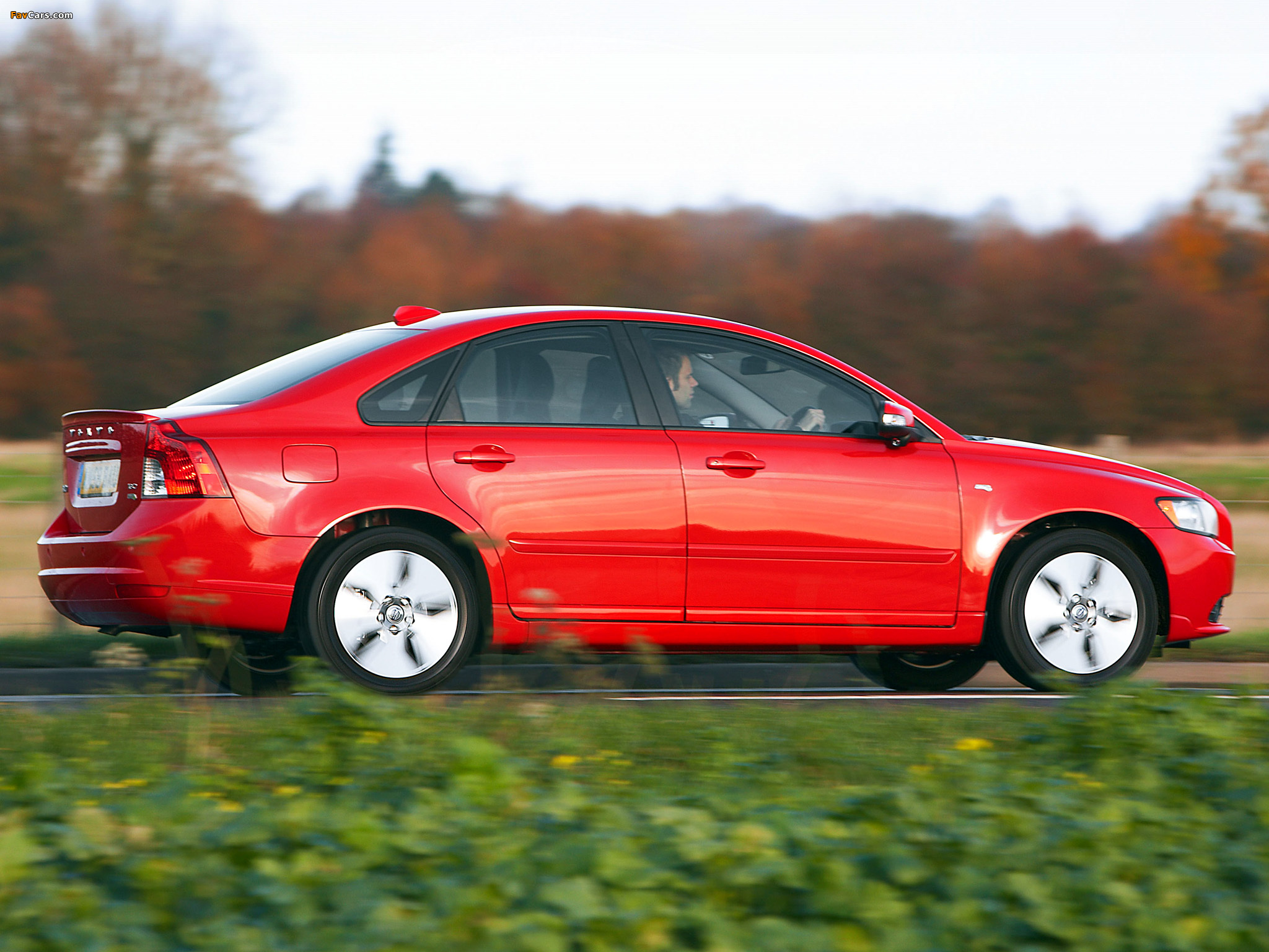 Volvo S40 DRIVe UK-spec 2009 images (2048 x 1536)