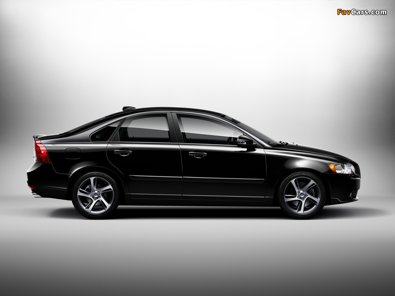 Volvo S40 Classic 2011 wallpapers (800 x 600)