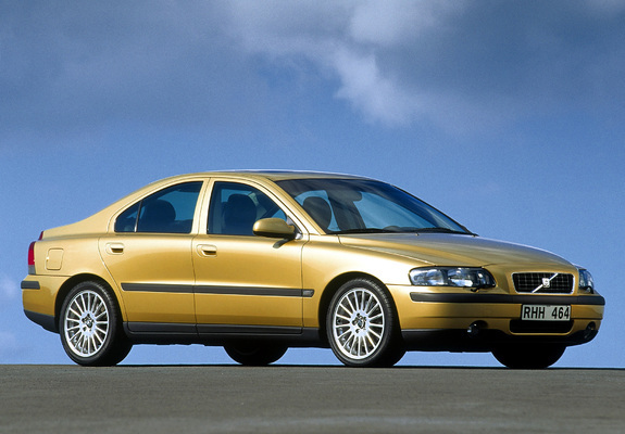 Images of Volvo S60 2000–04
