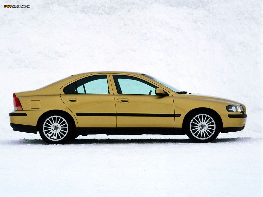 Images of Volvo S60 T5 2001–04 (1024 x 768)