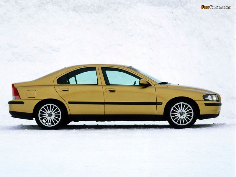 Images of Volvo S60 T5 2001–04 (800 x 600)