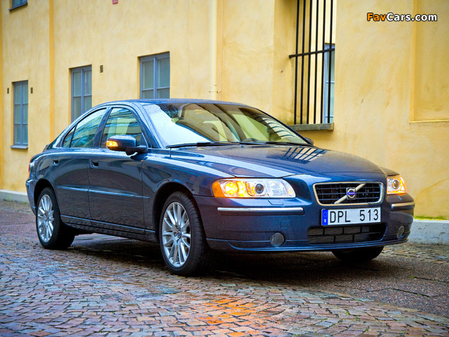 Images of Volvo S60 2007–09 (640 x 480)