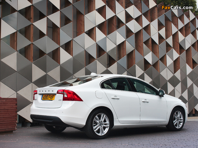 Images of Volvo S60 D3 UK-spec 2010–13 (640 x 480)