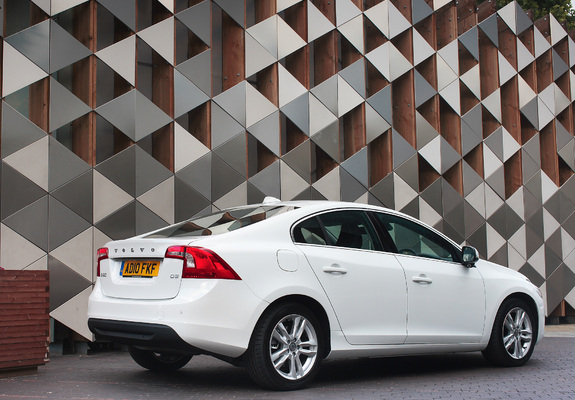 Images of Volvo S60 D3 UK-spec 2010–13