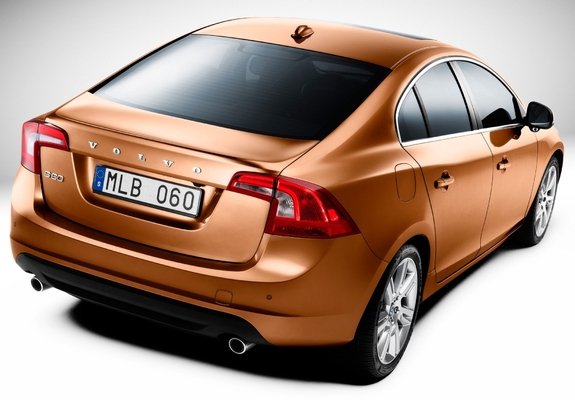 Images of Volvo S60 2010–13
