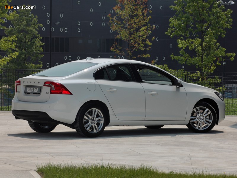 Photos of Volvo S60 D3 2010 (800 x 600)