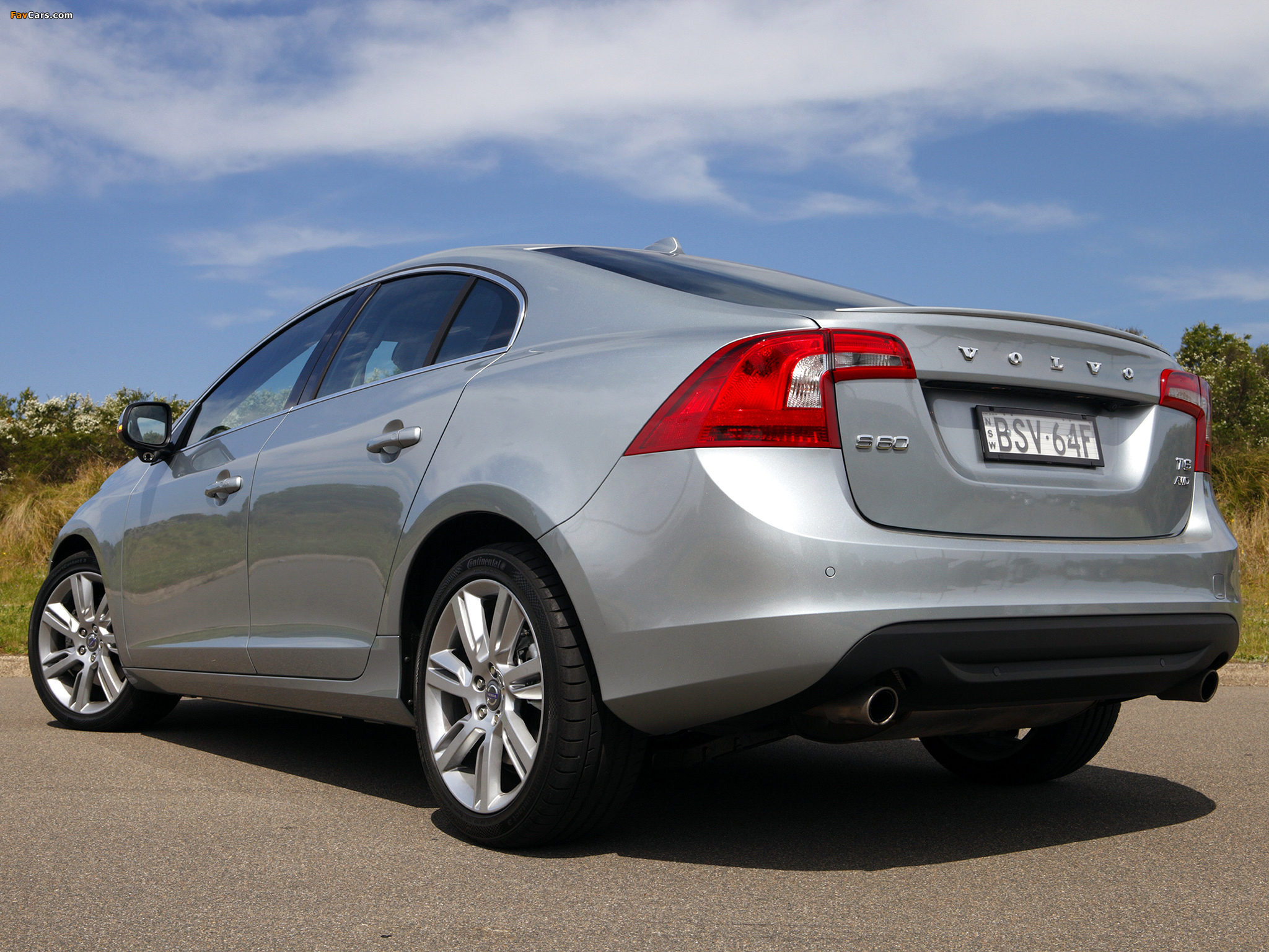 Photos of Volvo S60 T6 AU-spec 2011 (2048 x 1536)