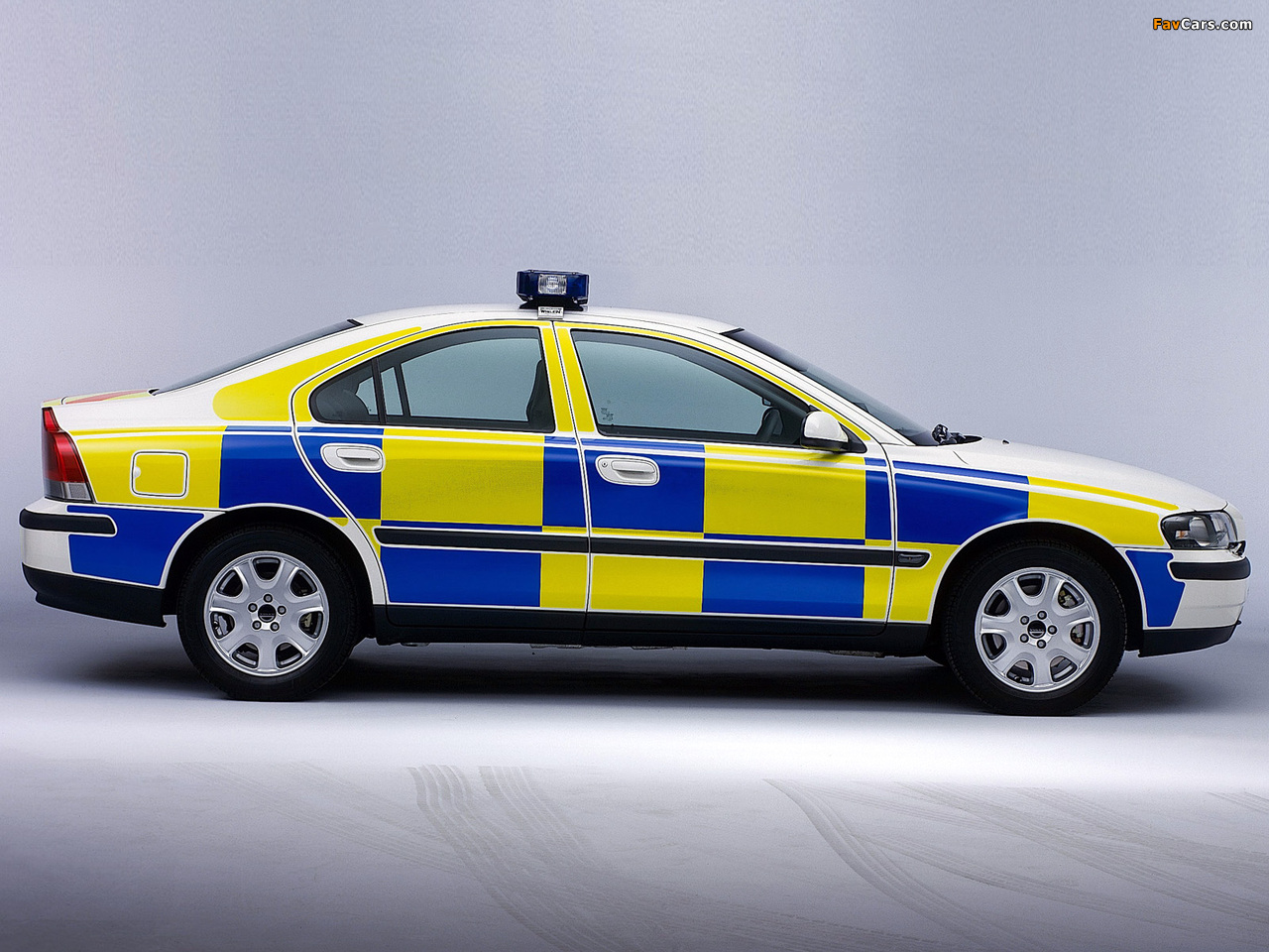 Volvo S60 Police 2000–04 images (1280 x 960)