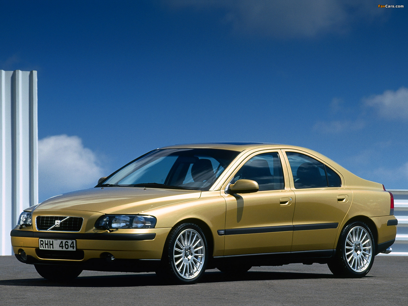 Volvo S60 2000–04 pictures (1600 x 1200)
