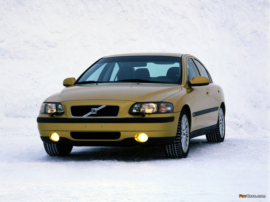 Volvo S60 T5 2001–04 images (1024 x 768)