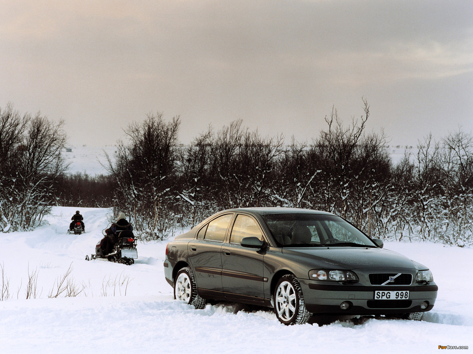 Volvo S60 AWD 2002–04 wallpapers (1600 x 1200)