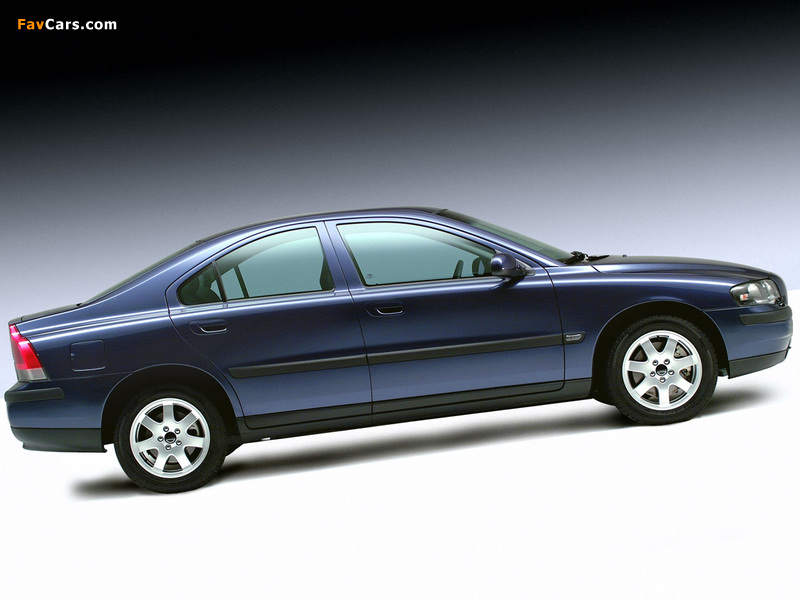 Volvo S60 AWD 2002–04 wallpapers (800 x 600)