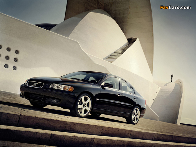 Volvo S60 R 2004–07 images (640 x 480)