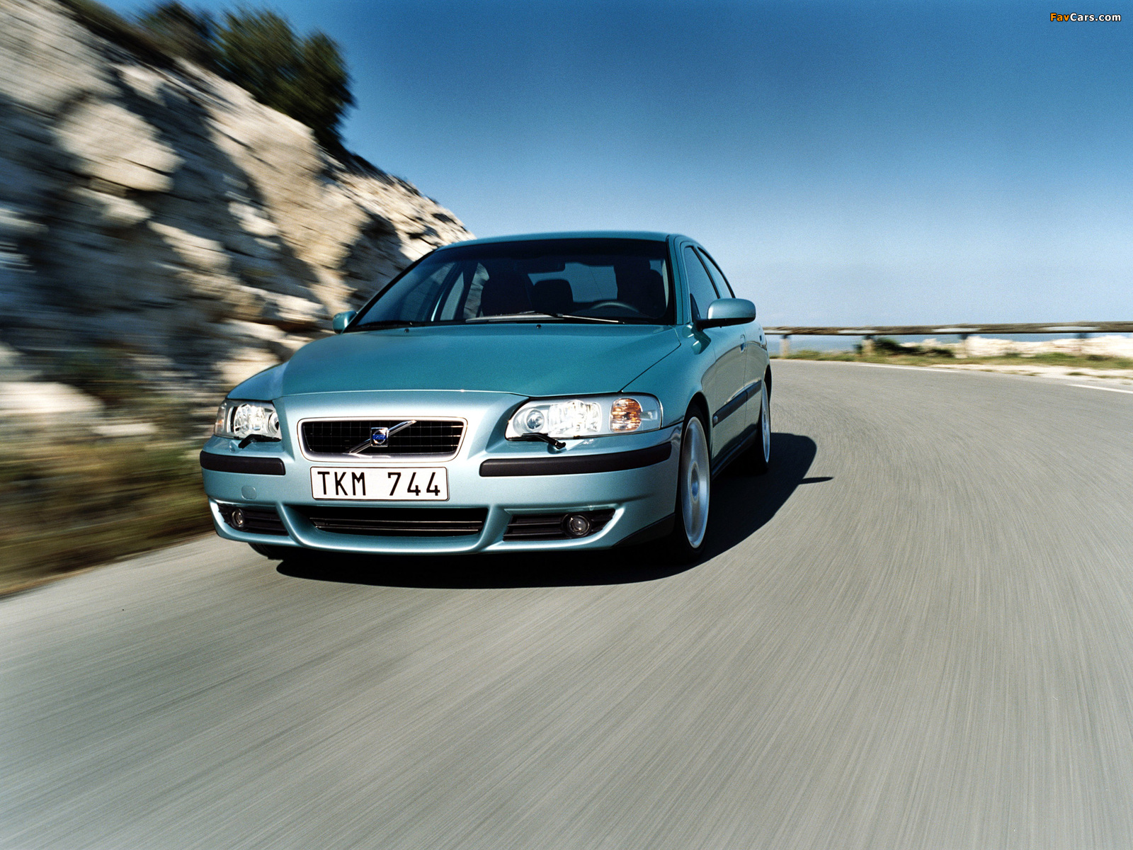 Volvo S60 R 2004–07 pictures (1600 x 1200)