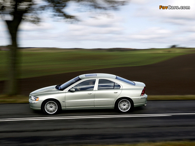 Volvo S60 T5 2005–07 wallpapers (640 x 480)