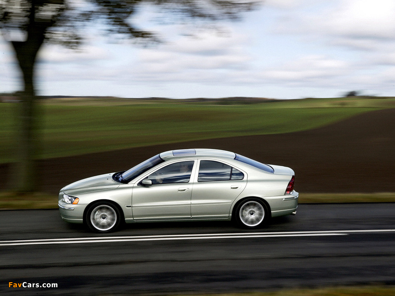 Volvo S60 T5 2005–07 wallpapers (800 x 600)