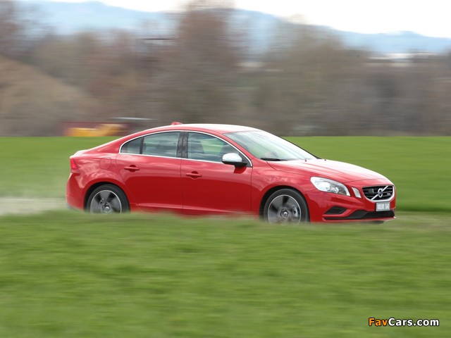 Volvo S60 R-Design 2010–13 images (640 x 480)