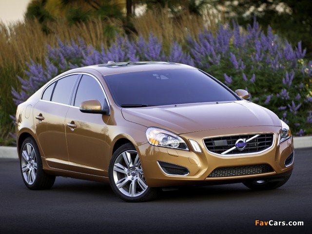 Volvo S60 T6 US-spec 2010–13 photos (640 x 480)