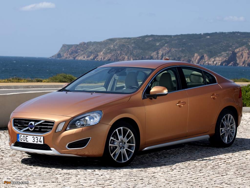 Volvo S60 D5 AWD 2010 pictures (1024 x 768)