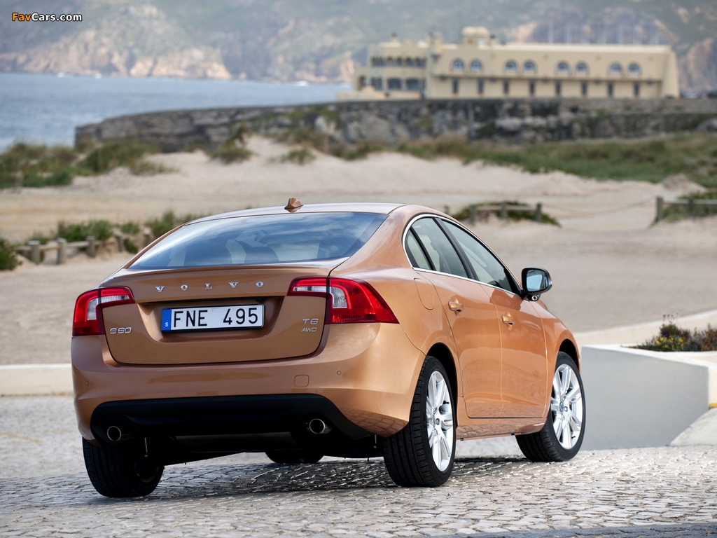 Volvo S60 T6 2010–13 pictures (1024 x 768)