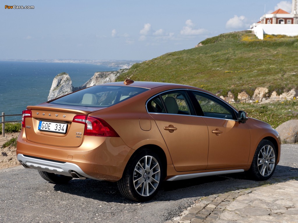 Volvo S60 D5 AWD 2010 pictures (1024 x 768)