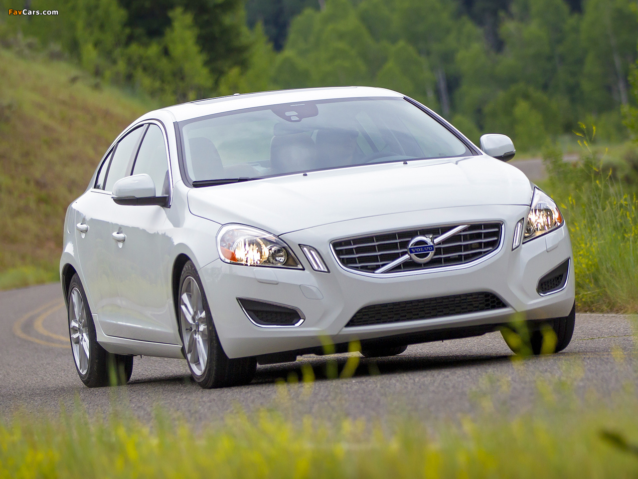 Volvo S60 T5 US-spec 2010–13 wallpapers (1280 x 960)