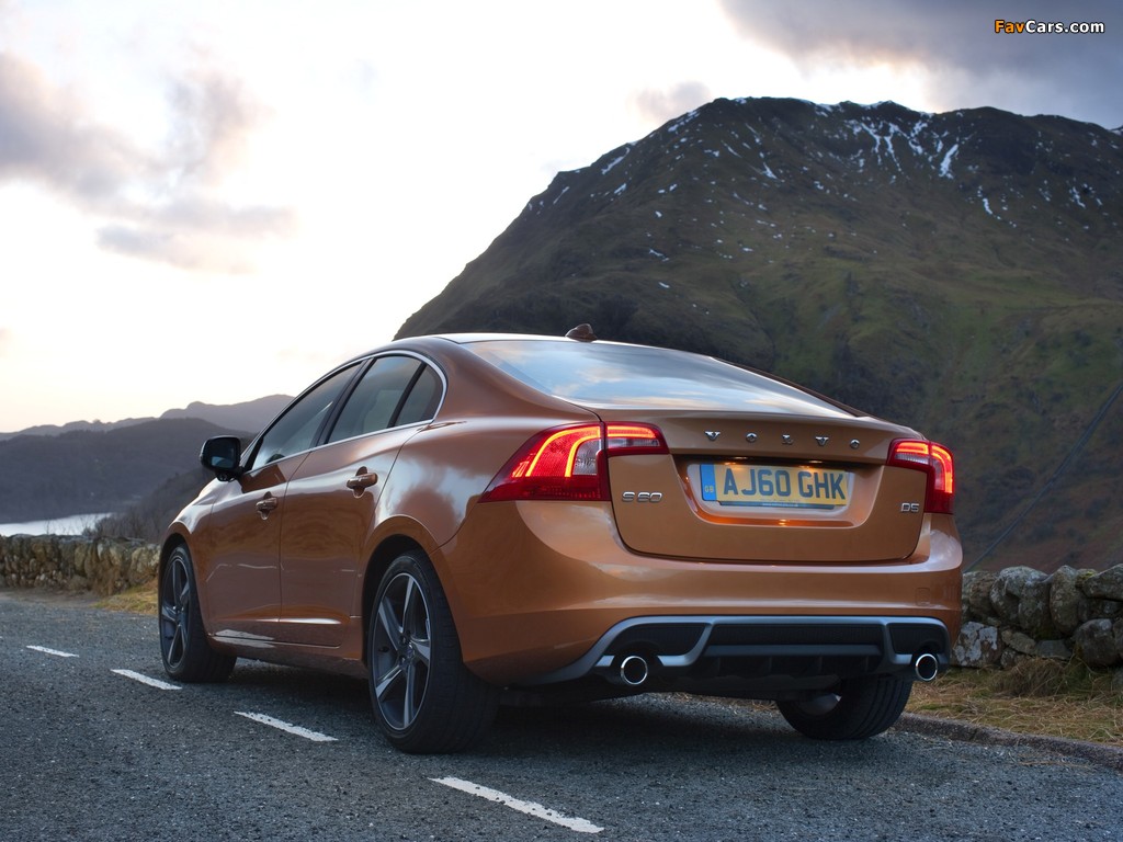 Volvo S60 D5 R-Design UK-spec 2010–13 wallpapers (1024 x 768)