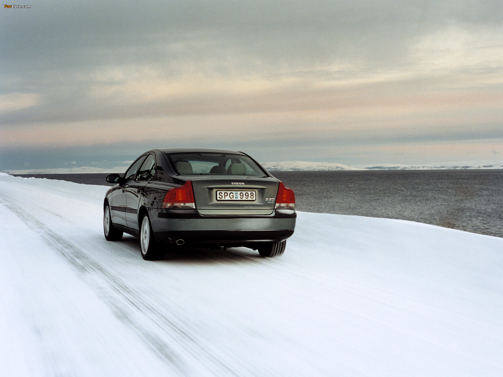 Volvo S60 AWD 2002–04 wallpapers (1920 x 1440)