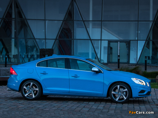 Volvo S60 T6 R-Design 2010–13 wallpapers (640 x 480)