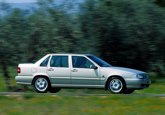 Volvo S70 1997–2000 pictures