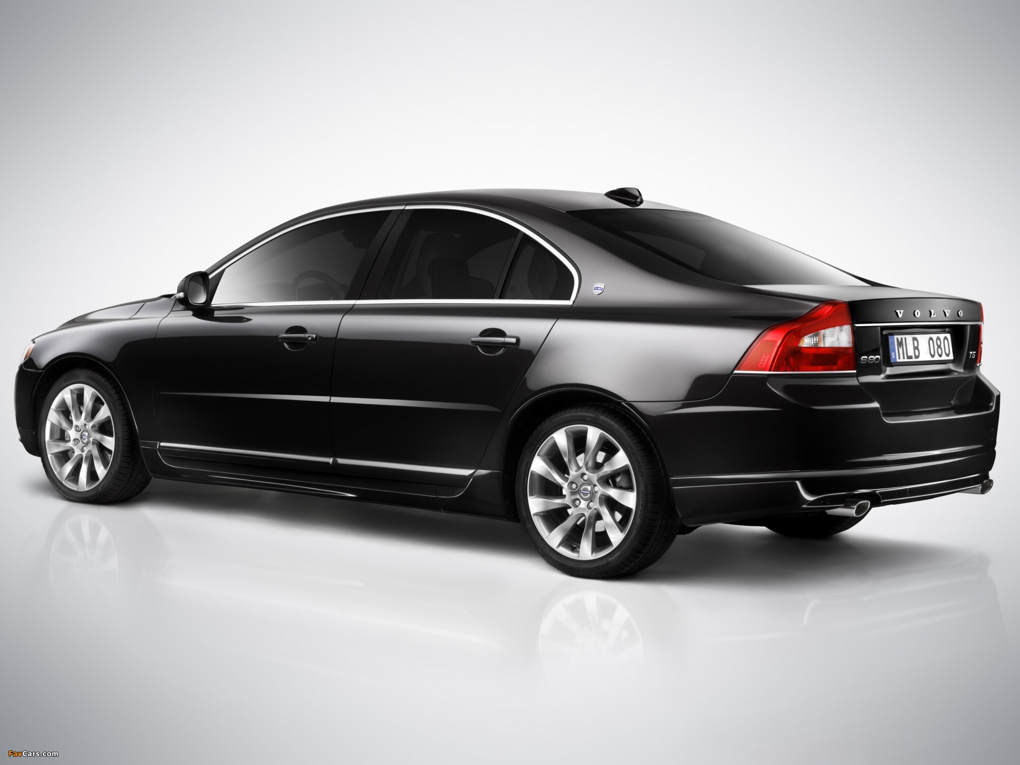 Images of Volvo S80 Executive 2011–13 (2048 x 1536)