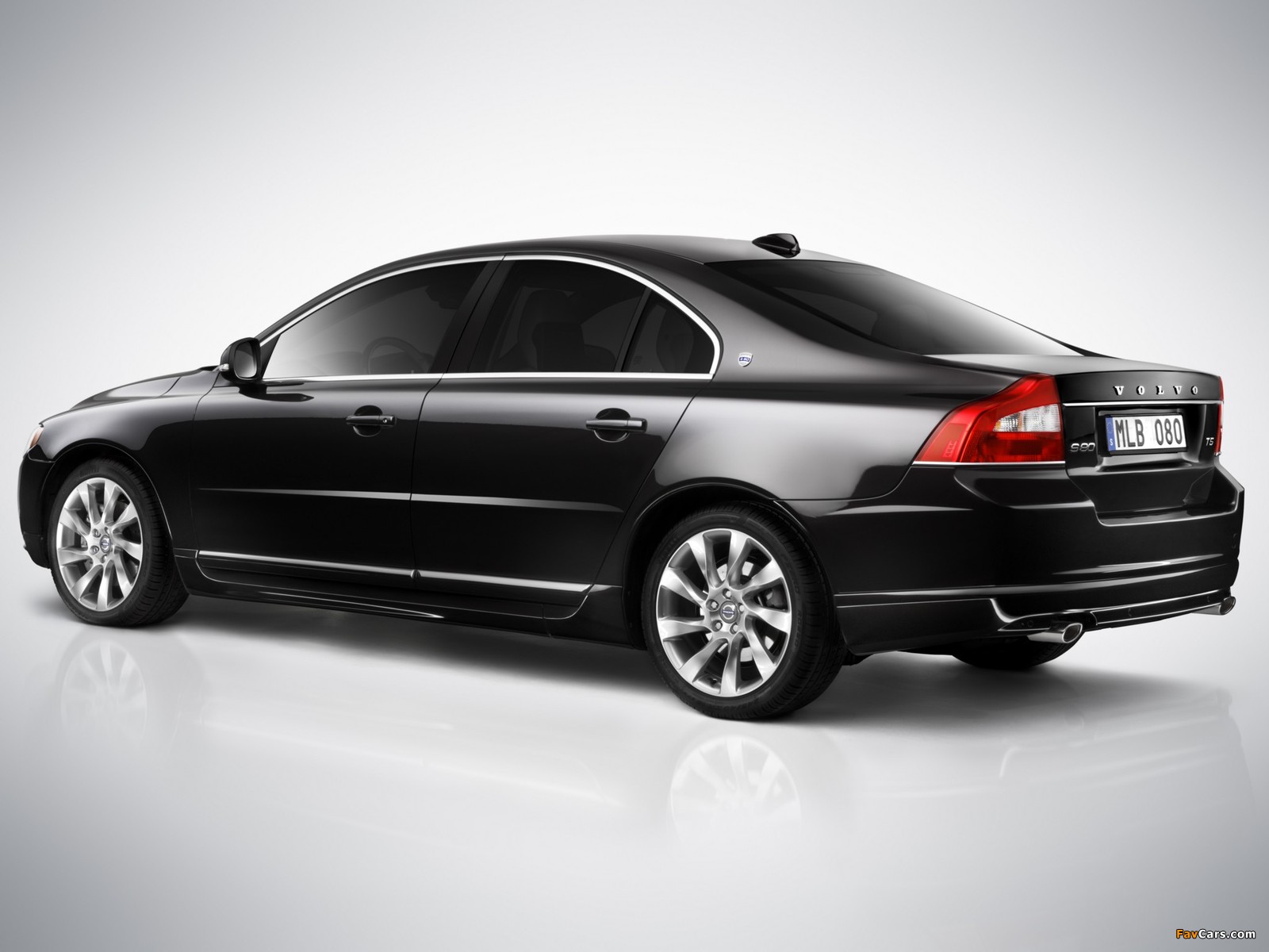 Images of Volvo S80 Executive 2011–13 (1600 x 1200)