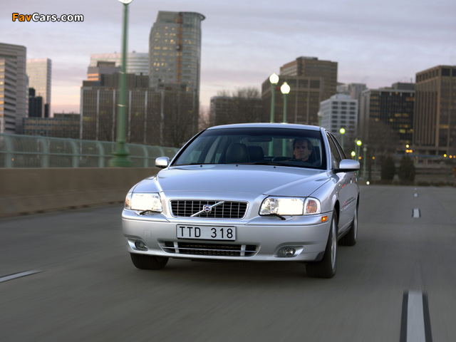 Photos of Volvo S80 2003–05 (640 x 480)