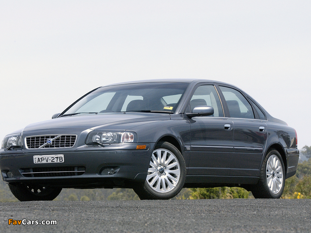 Photos of Volvo S80 T6 AU-spec 2003–05 (640 x 480)