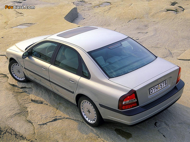 Volvo S80 1998–2003 images (640 x 480)