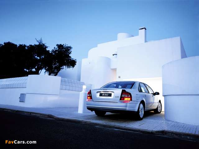 Volvo S80 Bi-Fuel 2004 wallpapers (640 x 480)