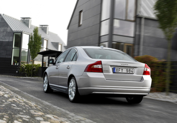 Volvo S80 2006–09 pictures