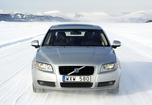 Volvo S80 3.2 AWD 2006–09 pictures