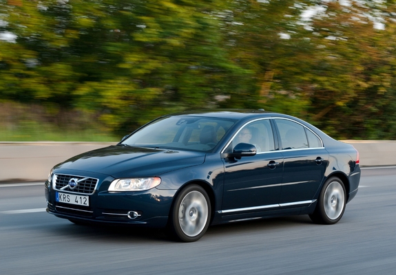 Volvo S80 3.2 AWD 2009–11 images