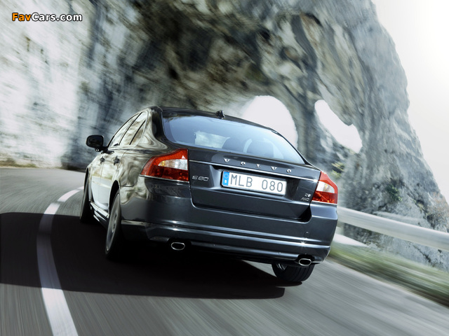 Volvo S80 D5 2009–11 images (640 x 480)