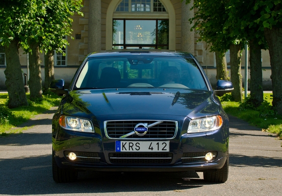 Volvo S80 3.2 AWD 2009–11 pictures