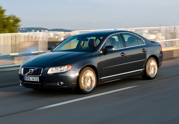 Volvo S80 3.2 AWD 2009–11 pictures