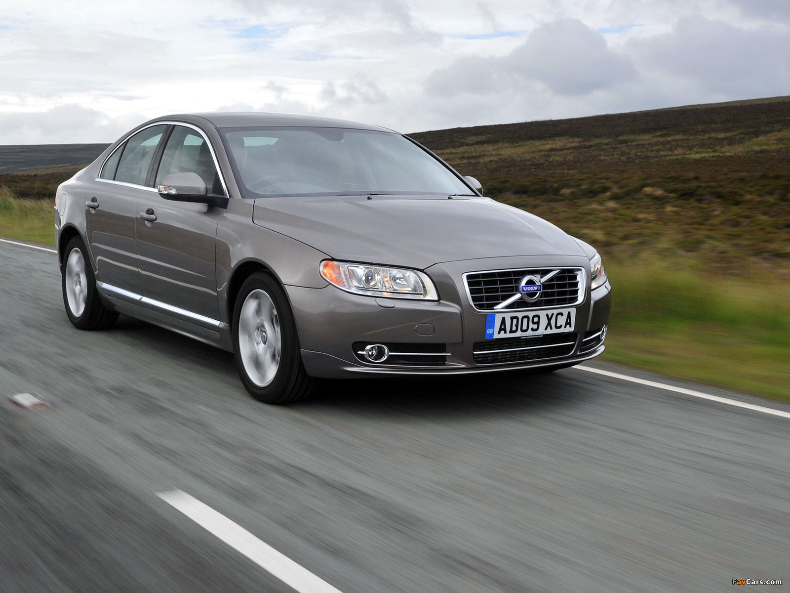 Volvo S80 D5 UK-spec 2009–11 wallpapers (1600 x 1200)