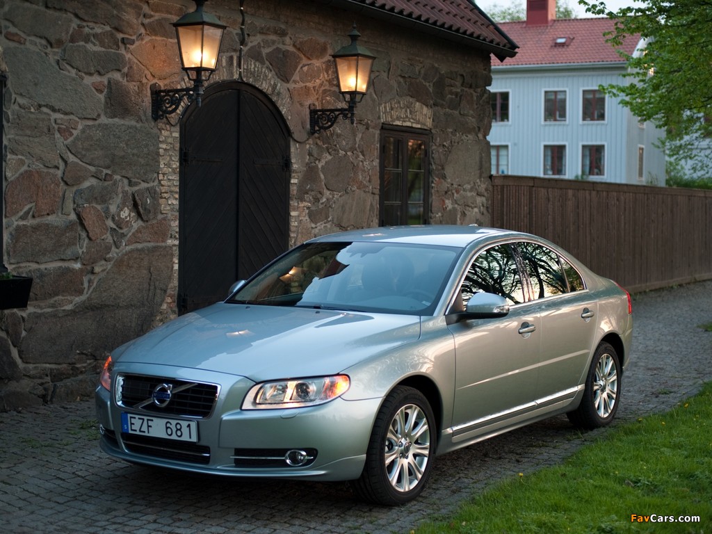 Volvo S80 2.0T 2010–11 wallpapers (1024 x 768)