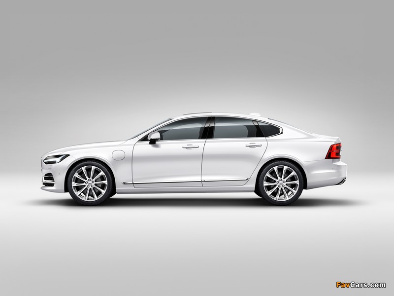 Pictures of Volvo S90 T8 Inscription 2016 (800 x 600)
